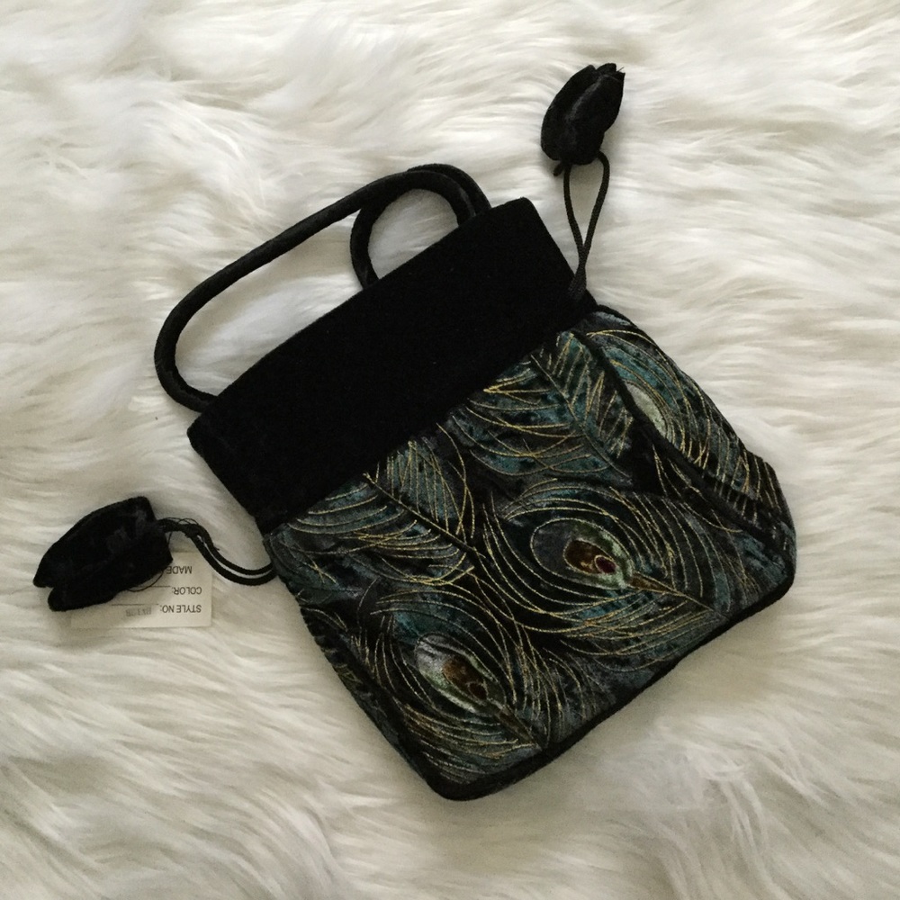 BLACK VELVET BOHO BUCKET BAG WITH PEACOCK DESIGN